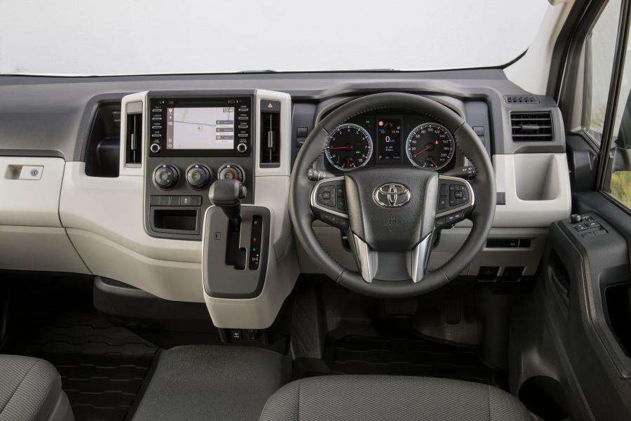 Торпедо Toyota Hiace LWB Van 2019 года  (AU) (фото 6 из 10)